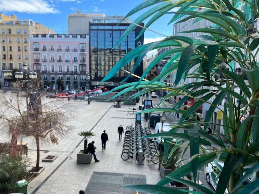 Appartement Amazing Flat 5 Balconies In Chueca - Gran Via à Madrid Extérieur photo